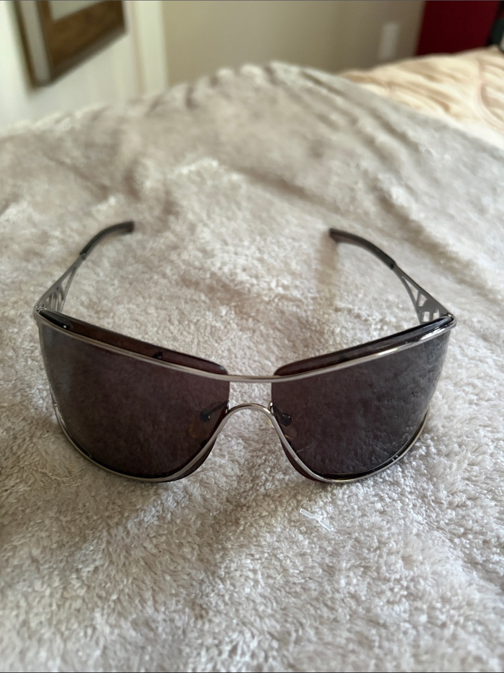 YSL Shield Sunglasses in Dark Gray - Contemporary Wraparound Style